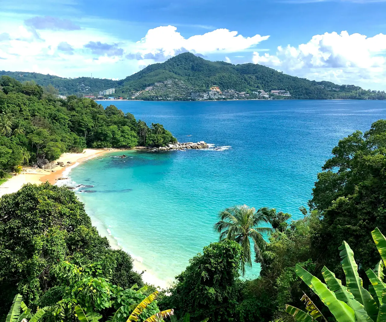 หมู่เกาะเรียงตัวในทะเลอันดามัน